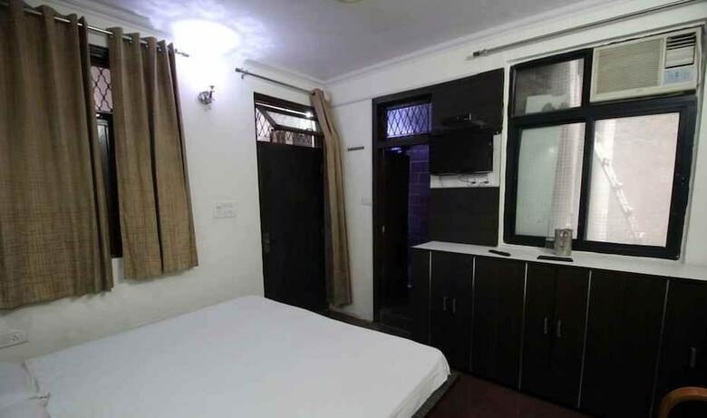 Hotel Central Guest House