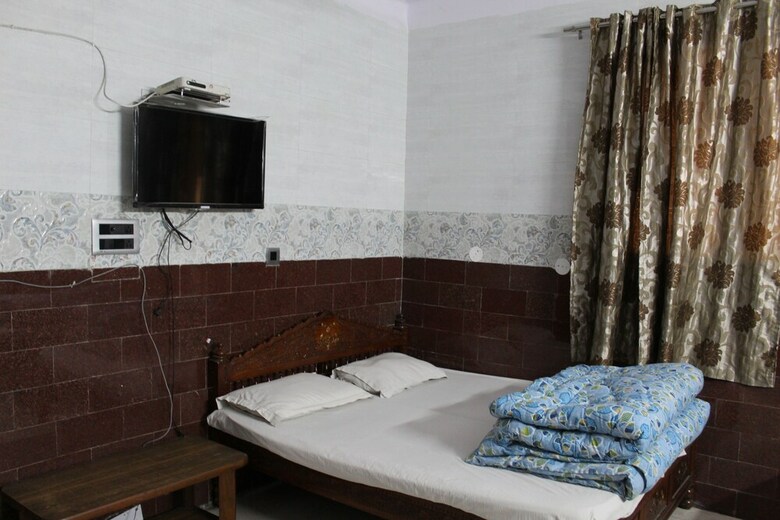 Hotel Central Guest House