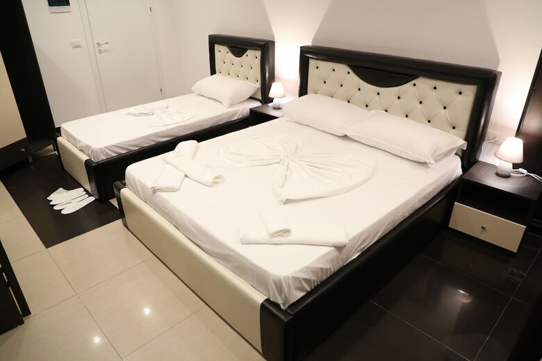 Hotel Aglon