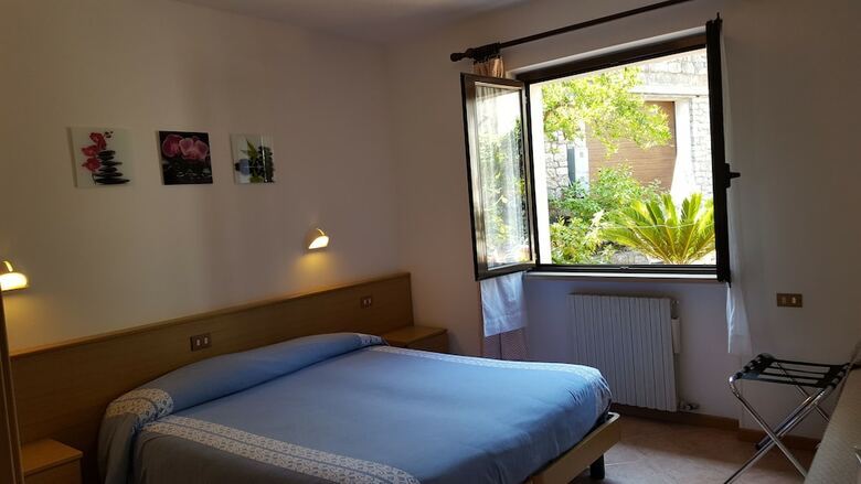Hotel Albergo Pace