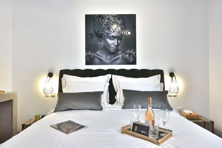Apartamentos 2mazi Suites