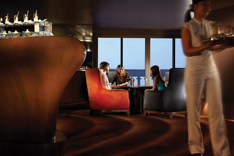 Hotel Tower Club At Lebua (The World?s First Vertical Destination)