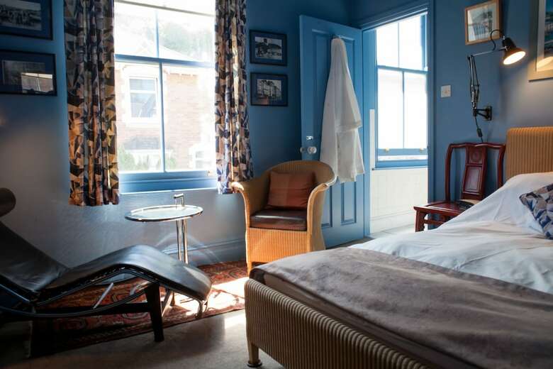 Hill View House Bed & Breakfast
