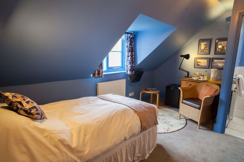 Hill View House Bed & Breakfast