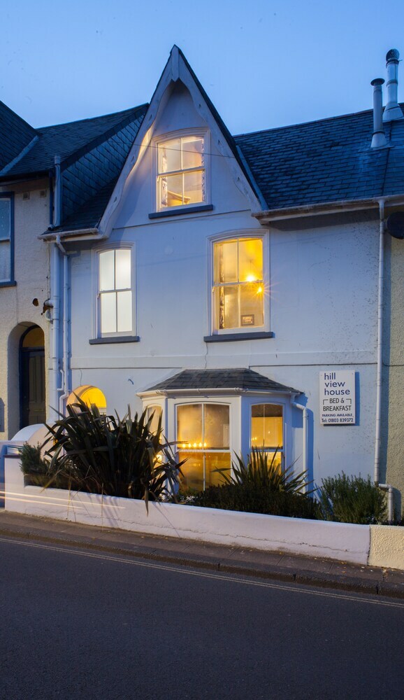Hill View House Bed & Breakfast