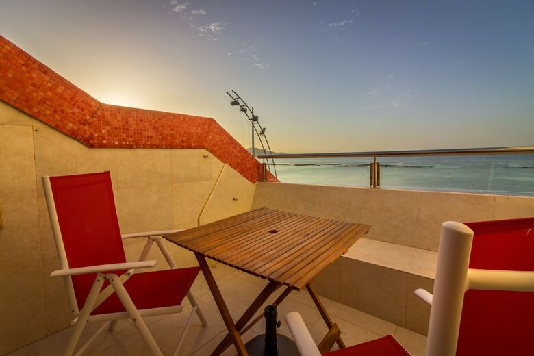 Apartamentos Beachfront Open Terrace By Living Las Canteras