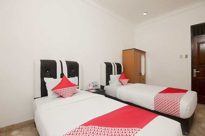 Hotel Oyo 552 Raz House