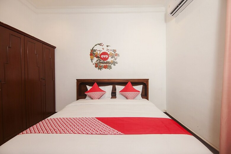 Hotel Oyo 552 Raz House