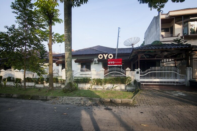 Hotel Oyo 552 Raz House