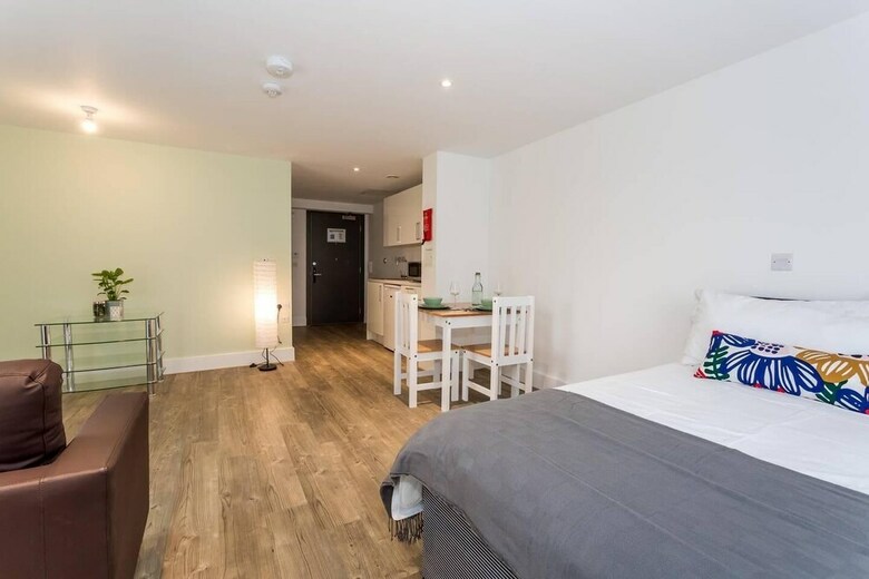 Apartamentos New And Bright Double Studio
