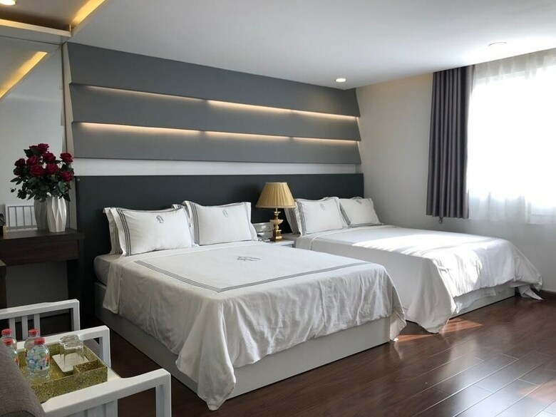 Adora Hotel