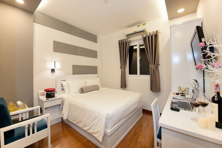 Adora Hotel