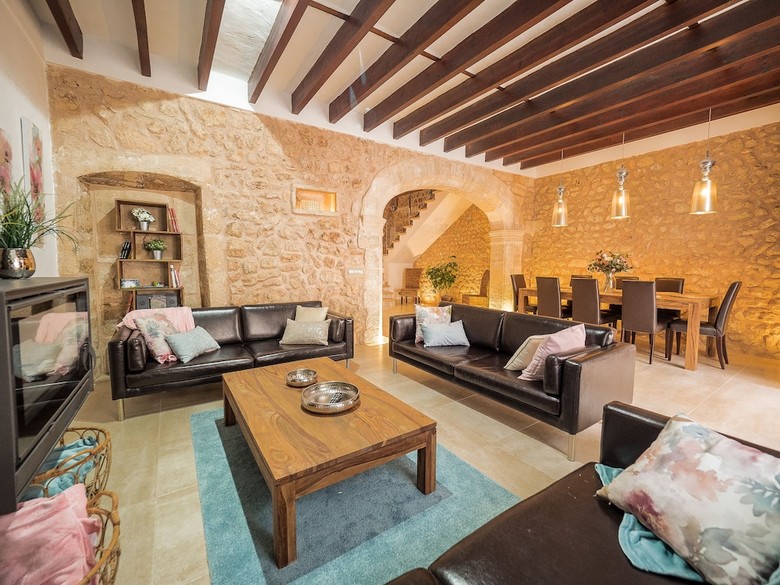 Apartamentos Cas Mercader By Alquilair