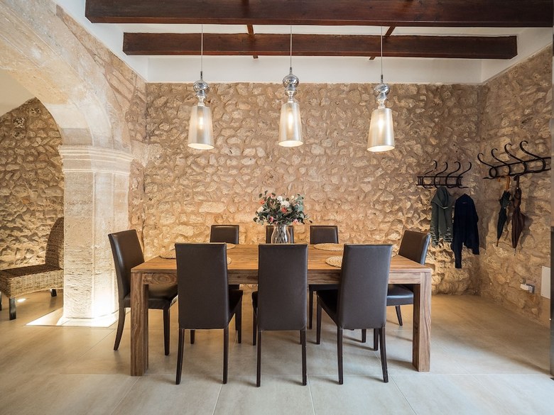 Apartamentos Cas Mercader By Alquilair