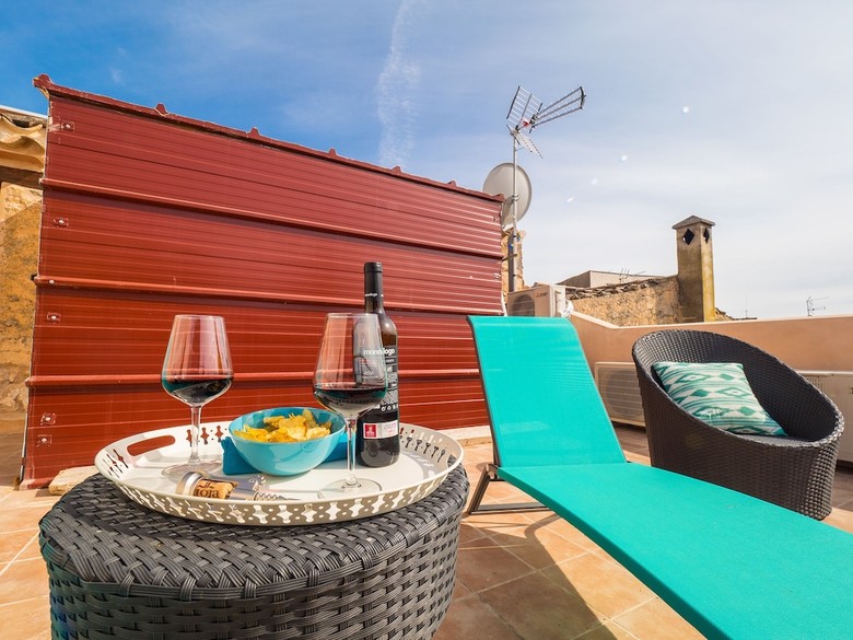 Apartamentos Cas Mercader By Alquilair