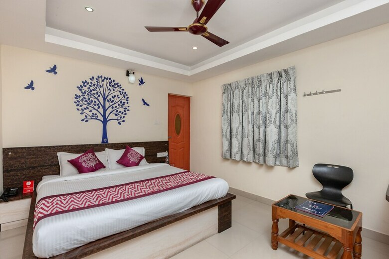 Hotel Maruthi Residency