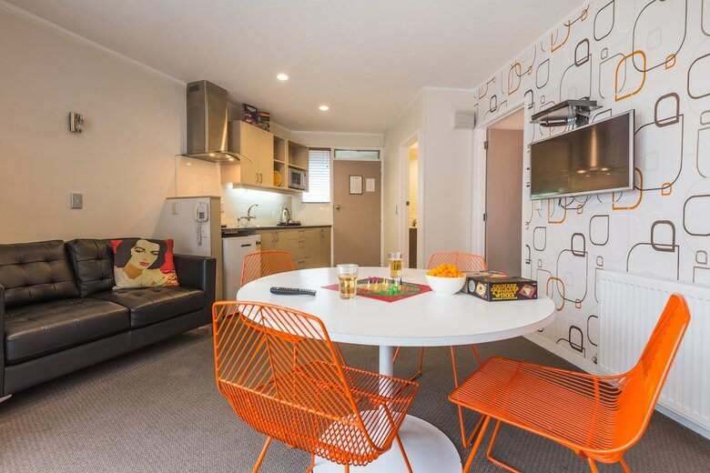 Rotovegas Motel