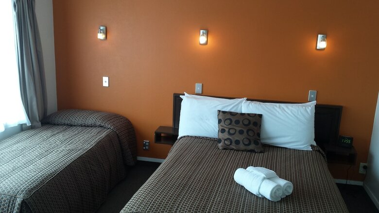 Rotovegas Motel