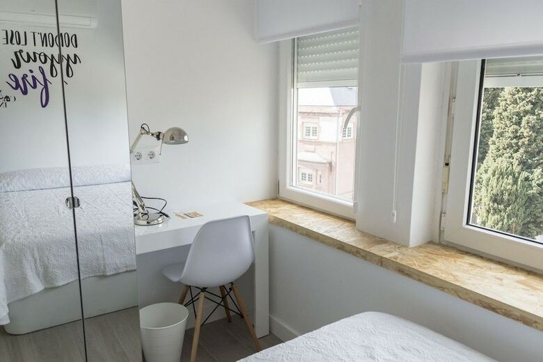 Hostal Mi Casa Inn - Residencia Moncloa