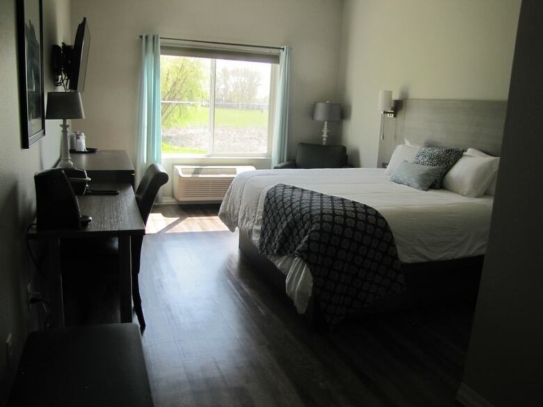 Hotel Lakes Inn At Dunvilla
