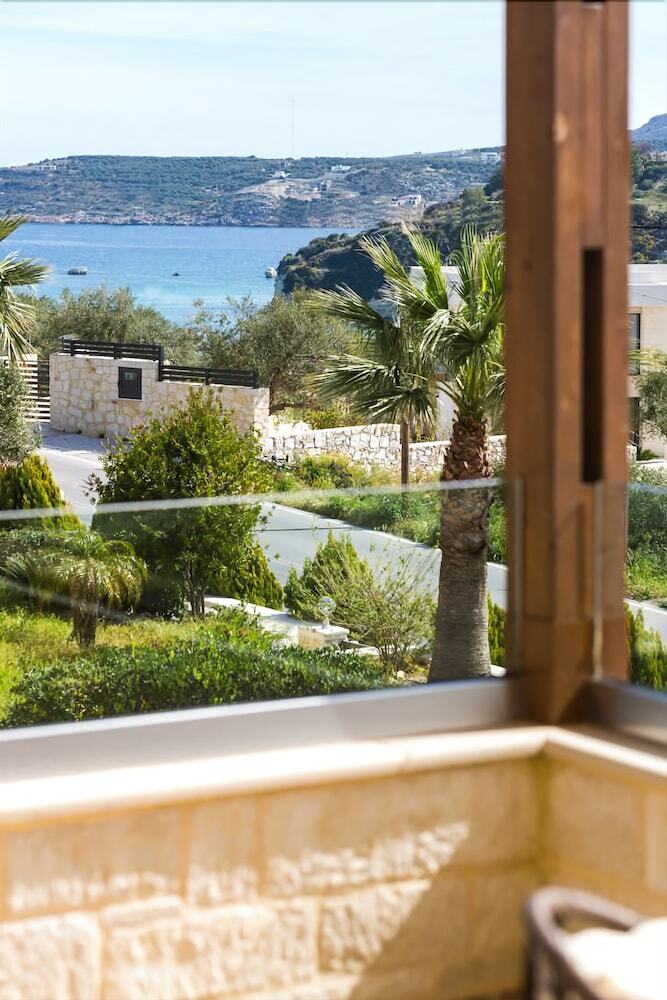 Rodi Luxury Stone Villa