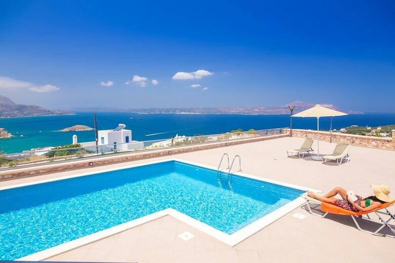 Philoxenia Luxury Stone Villa