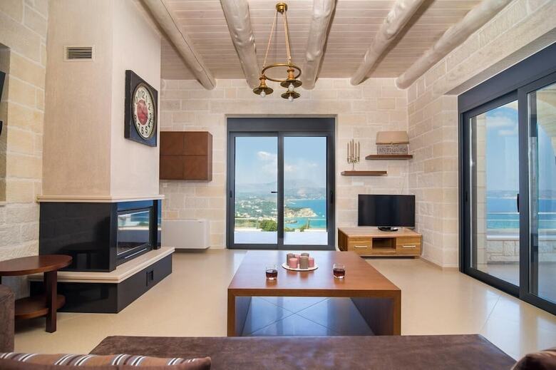 Philoxenia Luxury Stone Villa
