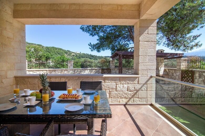 Versace Luxury Stone Villa