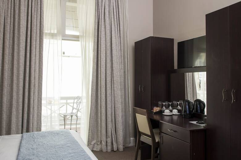 Hotel Enchanted Guest House