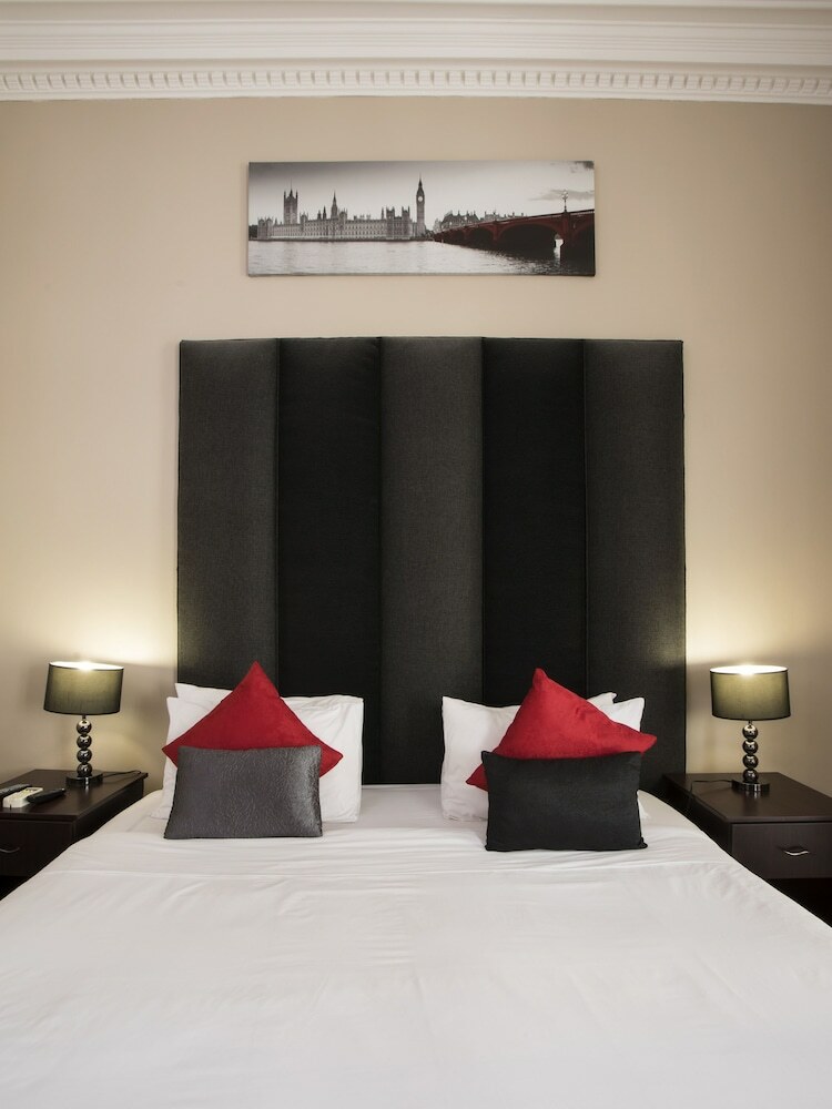 Hotel Enchanted Guest House