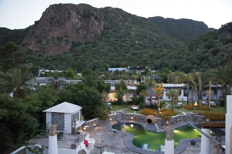 Hotel Oasi