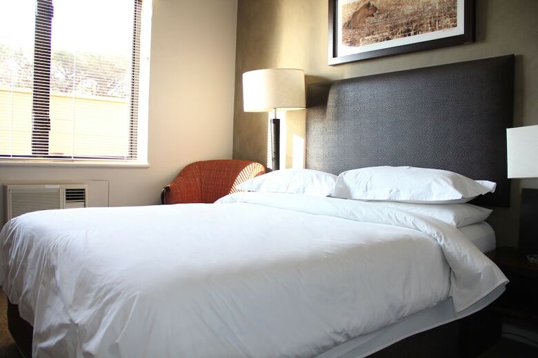 Illovo Hotel