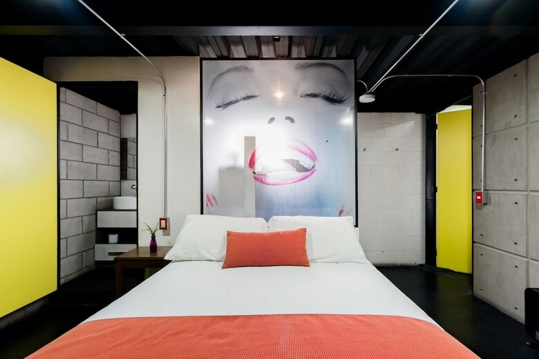 Apartamentos Cozy Loft With Balcony