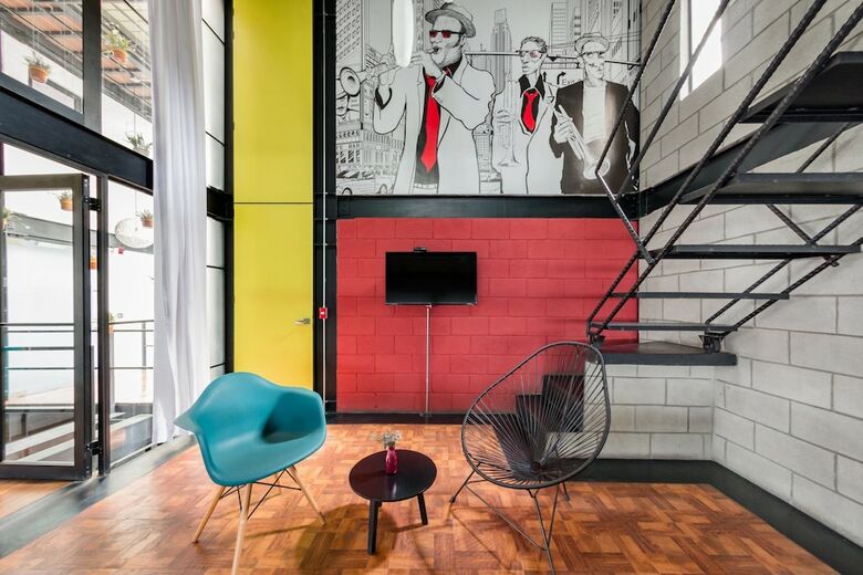 Apartamentos Cozy Loft With Balcony