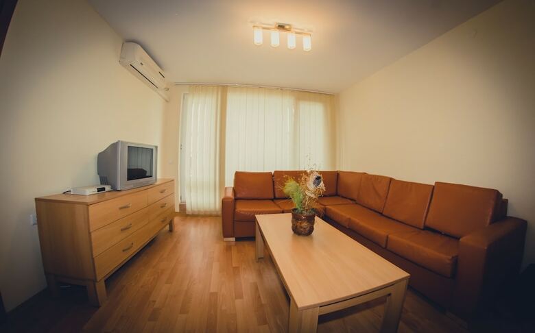 Apartamentos Messambria Fort Beach