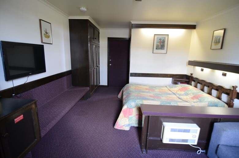 Comfort Hotel Olde Tudor