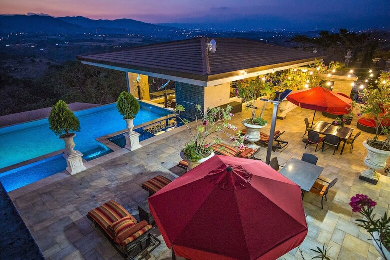 Villa La Toscana Hills