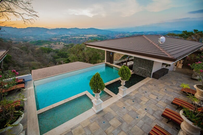 Villa La Toscana Hills