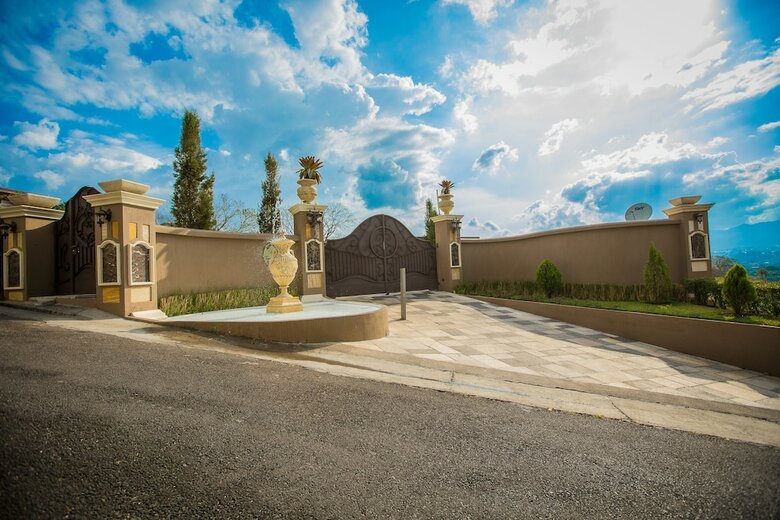 Villa La Toscana Hills