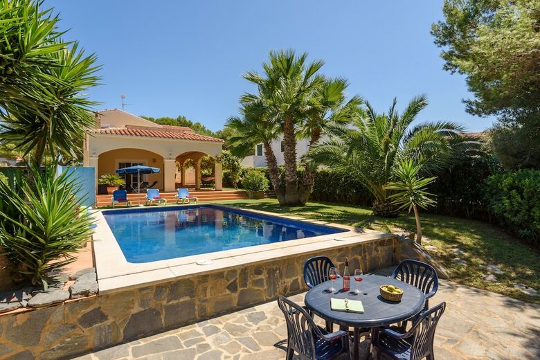 Villa Lossuenos