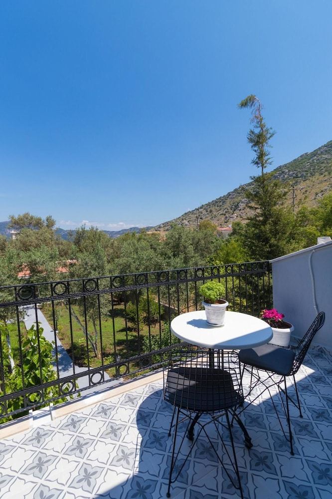 Hotel Karia Konuk Evi