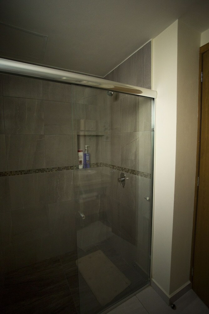 Luxury 2 Bedroom Apartments