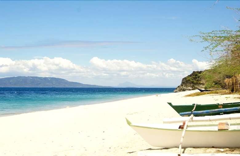 Hotel White Beach Lodge & Restaurant
