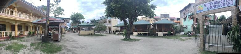 Hotel White Beach Lodge & Restaurant