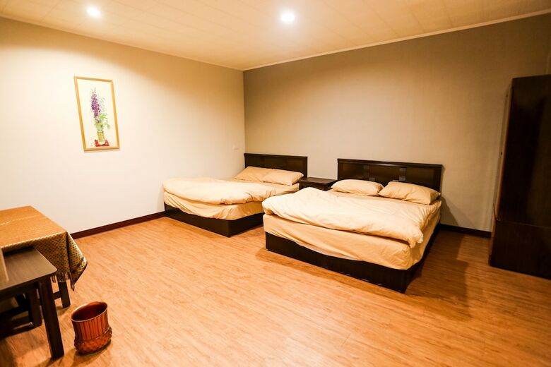 Hotel Fun Shuili B&B