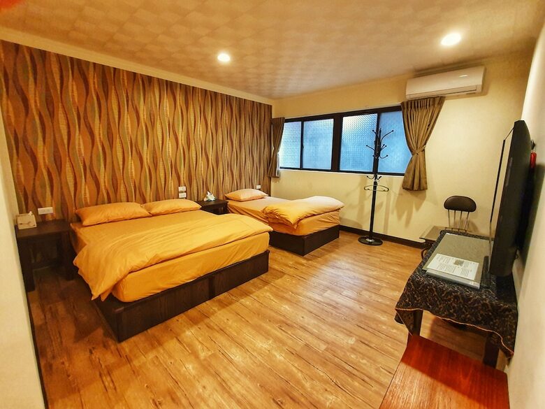 Hotel Fun Shuili B&B