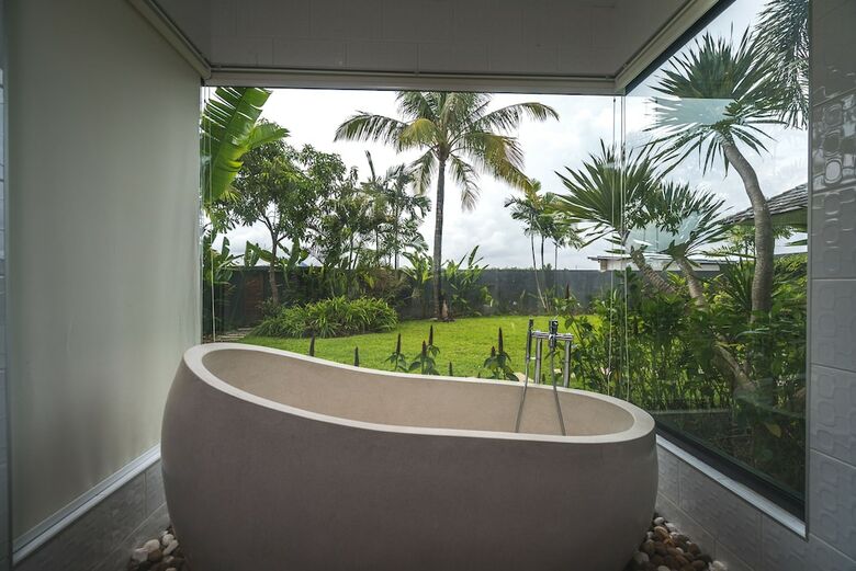 Diamond Villas Bangtao
