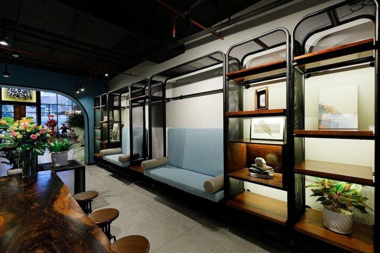 Em Oi Boutique Hotel