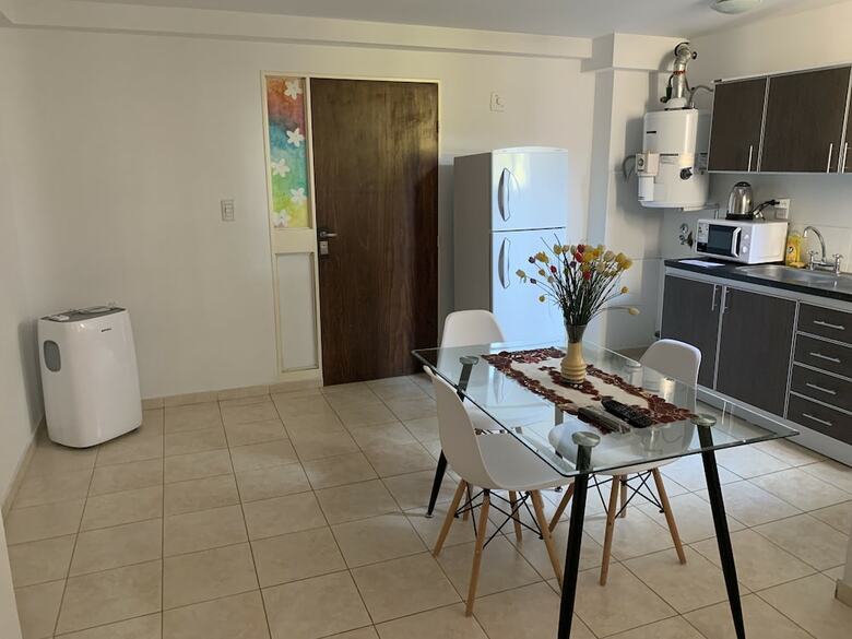 Apartamentos Departamento Excelente En Zona Top Mza