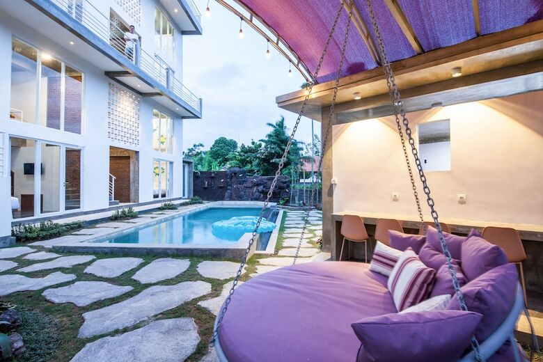 Hotel Ohana Retreat Bali